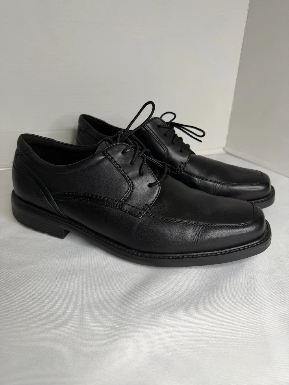 Rockport Black Men's Style Leader 2 Apron Toe Oxford Dress Shoes. Size 13